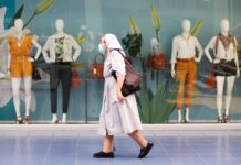 Nueva York, Ontario y Amazonas con indicios de una segunda ola de COVID-19 monja covid