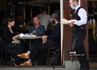 Inglaterra prohibirá las reuniones de más de seis personas a partir del lunes europa