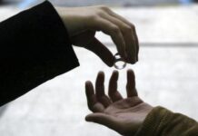 Divorcios suben 57 % y matrimonios caen 24 % en la última década en México