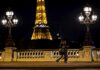 Francia entra este viernes en confinamiento con un llamamiento a la paciencia torre Eiffel