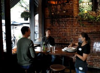 La mitad de los restaurantes de Nueva York podrían cerrar en el próximo año restaurantes