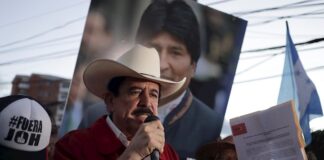 Manuel Zelaya participa en Venezuela en el ensayo de la vacuna rusa contra la covid-19 Manuel Zelaya