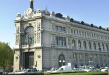 Banco de España advierte a BBVA y Santander de incertidumbre en Latinoamérica