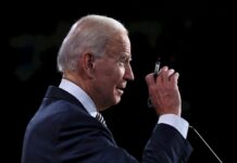 Biden pide no politizar el coronavirus y dice que rezará por Trump