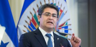 Presidente Hernández desea una pronta recuperación a Trump y a su esposa