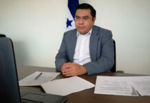 Salario mínimo tema de “desafío” según el ministro de la STSS