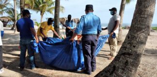 La Policía Nacional realiza jornada de limpieza para prevenir el dengue