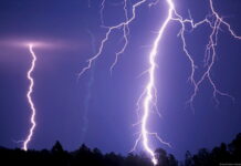 Menor muere tras ser impactado por un rayo