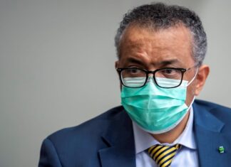 Es inaceptable que los ricos pisoteen a los pobres por la vacuna, dice la OMS