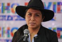 El MAS espera al conteo oficial para celebrar victoria electoral en Bolivia