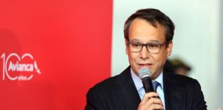 Avianca avanza hacia su reorganización para salir de la bancarrota Adrian Neuhauser