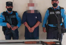 Individuo es detenido en posesión ilegal de armas