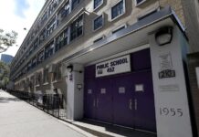 Nueva York anuncia el cierre de colegios en las zonas con brotes de Covid escuelas nueva york