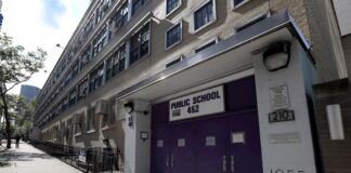 Nueva York anuncia el cierre de colegios en las zonas con brotes de Covid escuelas nueva york