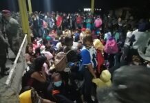 Existe un movimiento político que promueve las caravanas de migrantes, señala el presidente Hernández