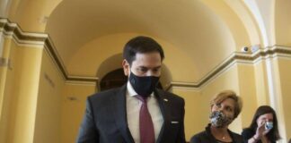 Detienen a mujer por amenazar con disparar a gobernador y senadores de EEUU Marco Rubio