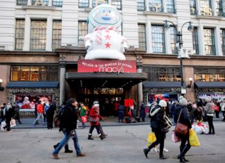 Acción de Gracias y Navidad se celebrara ahora con compras virtuales y cenas por zoom en New York. Macy New York