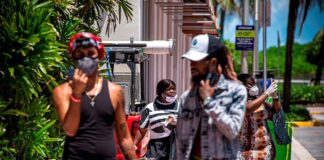 Miami Beach vuelve a imponer multas a quienes no lleven mascarrillas South Beach
