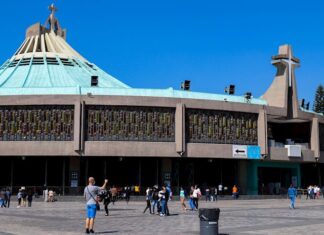La Basílica de Guadalupe cerrará durante festejos a la virgen en México