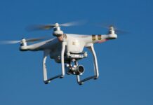 Insólito, intentan meter con drones drogas y un móvil en dos cárceles de Panamá Drone