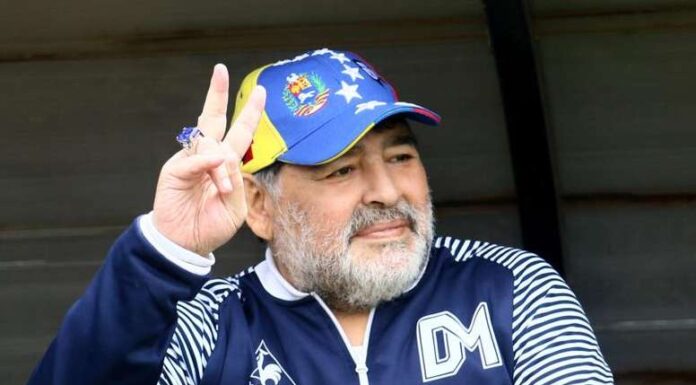 Dos hijas de Diego Maradona declaran en causa por la muerte de su padre
