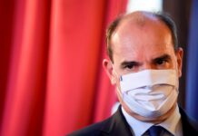 Francia prohibirá venta en hipermercados ante producto no esencial Jean Castex