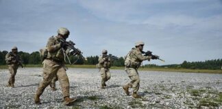 Alemania rehabilita a soldados homosexuales tras décadas de discriminación