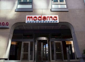 Moderna anuncia que EEUU ha comprado 100 millones de dosis más de su vacuna Moderna