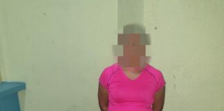 Policías detienen a dos mujeres en posesión ilegal de armas de fuego y más de 340 mil lempiras