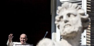 El papa pide que las restricciones por la pandemia sirvan a una Navidad menos consumista El papa Francisco