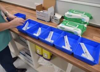 Síntomas de COVID se prolongan más de seis semanas en uno de cada tres casos COVID