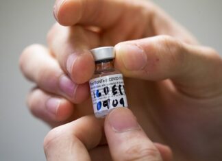 Vacunas gratis en Emiratos: Sinopharm en Abu Dabi y Pfizer en Dubái Vacuna Covid