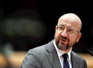 El presidente del Consejo Europeo termina el aislamiento tras el contacto con Macron Charles Michel