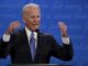 Biden alerta que «el progreso democrático está bajo asalto» en EEUU y Europa