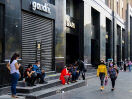 Ciudad de México vive una Navidad cerrada y rebasada de contagios