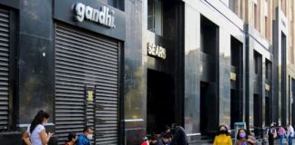 Ciudad de México vive una Navidad cerrada y rebasada de contagios