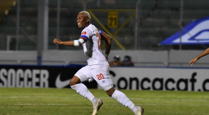 Los líderes Motagua y Marathón necesitan resistir presión de Olimpia y Vida