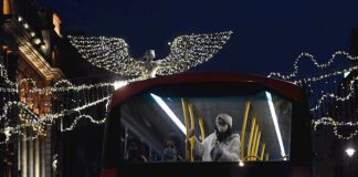 La variante del virus podría estar en varios países, según experto de Oxford