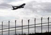 Rusia suspende desde mañana por una semana los vuelos al Reino Unido Avion