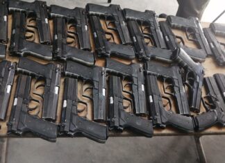ATIC decomisa armas y recaba indicios en torno a muerte violenta de joven en Río Blanco, SPS