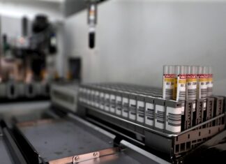 Las vacunas contra la covid-19 de ARN no producen alteraciones genéticas laboratorio