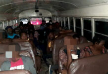 Detienen en Honduras un «coyote» nacional con 32 haitianos que iban a EE.UU.