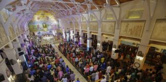 El Vaticano permite celebrar hasta cuatro misas en Navidad, Año nuevo y Epifanía Misa del Gallo en Colombo