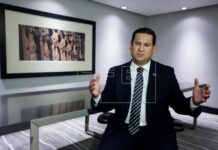 El gobernador del estado mexicano de Guanajuato es hospitalizado por covid-19