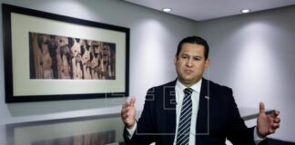 El gobernador del estado mexicano de Guanajuato es hospitalizado por covid-19