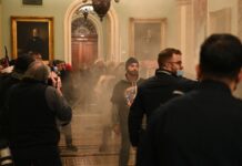 Los seguidores de Trump irrumpen en el Congreso de EE. UU.