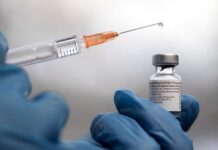 Miami inicia el control del suministro «equitativo» de la escasa vacuna vacuna