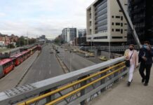 América paga el precio de Navidad y Año Nuevo con un repunte de la pandemia