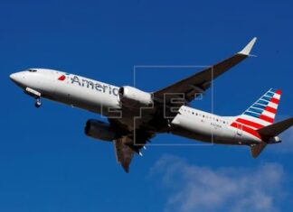 American Airlines presenta una pérdida récord de 8.885 millones en 2020