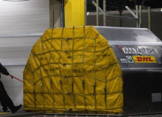 Las vacunas producidas en la UE solo podrán exportarse con su autorización